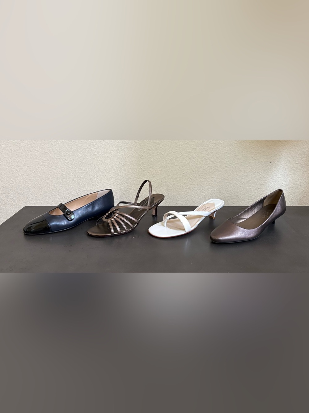 4 Talbots Shoes Low Kitten Heel Sandal Mary Jane Women 6 NEW-White, Bronze, Navy